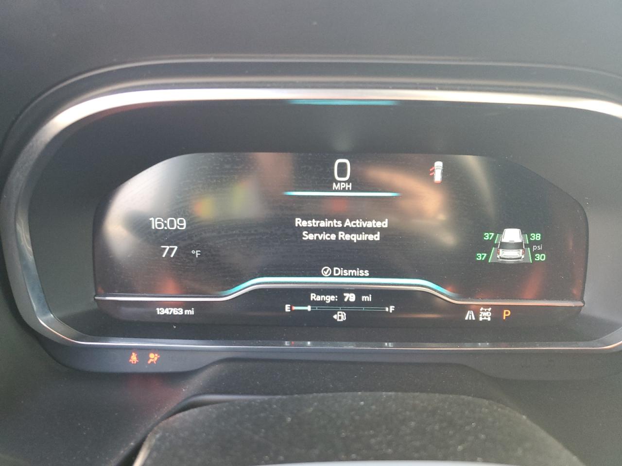 Chevrolet Suburban K1500 Lt Image 8