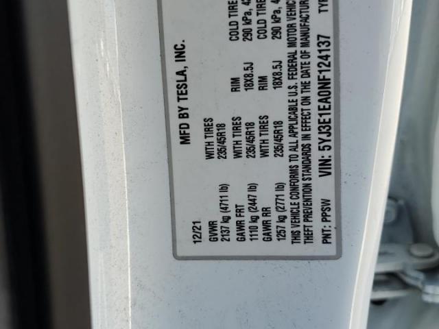 Tesla Model 3 Image 3