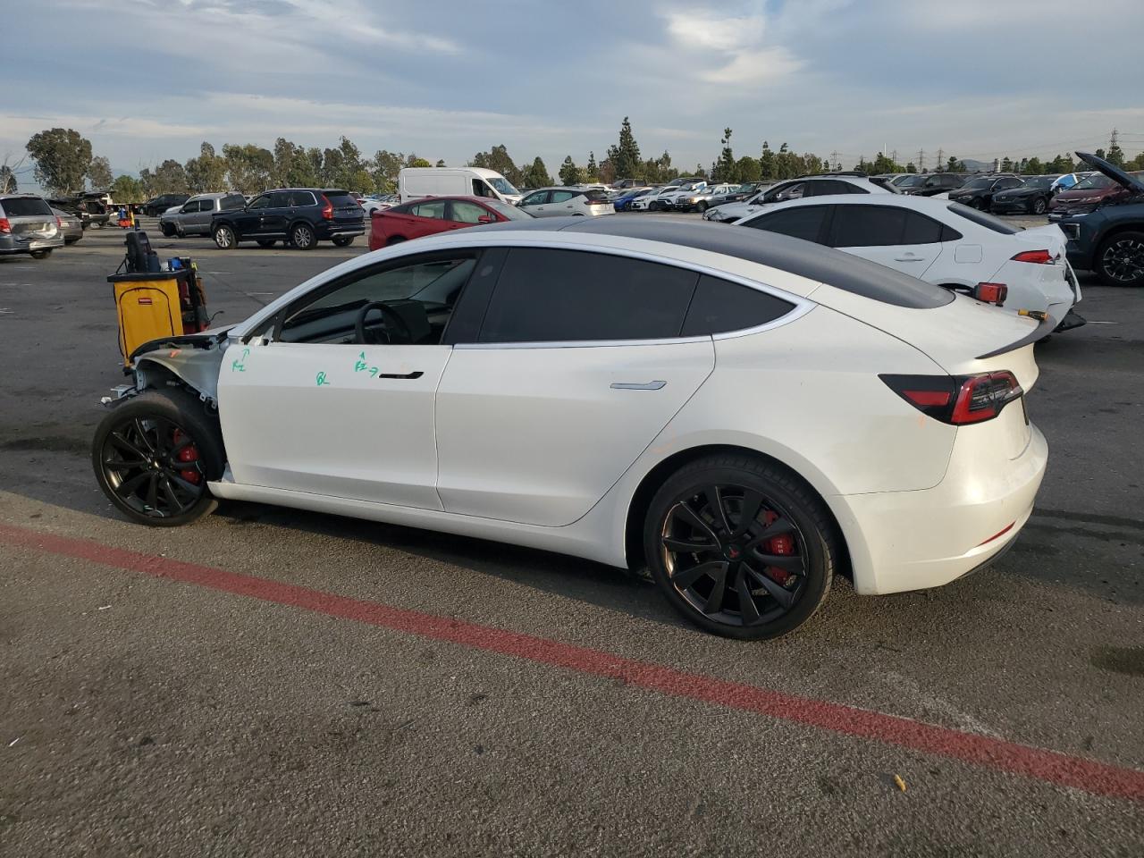 Tesla Model 3 Image 10
