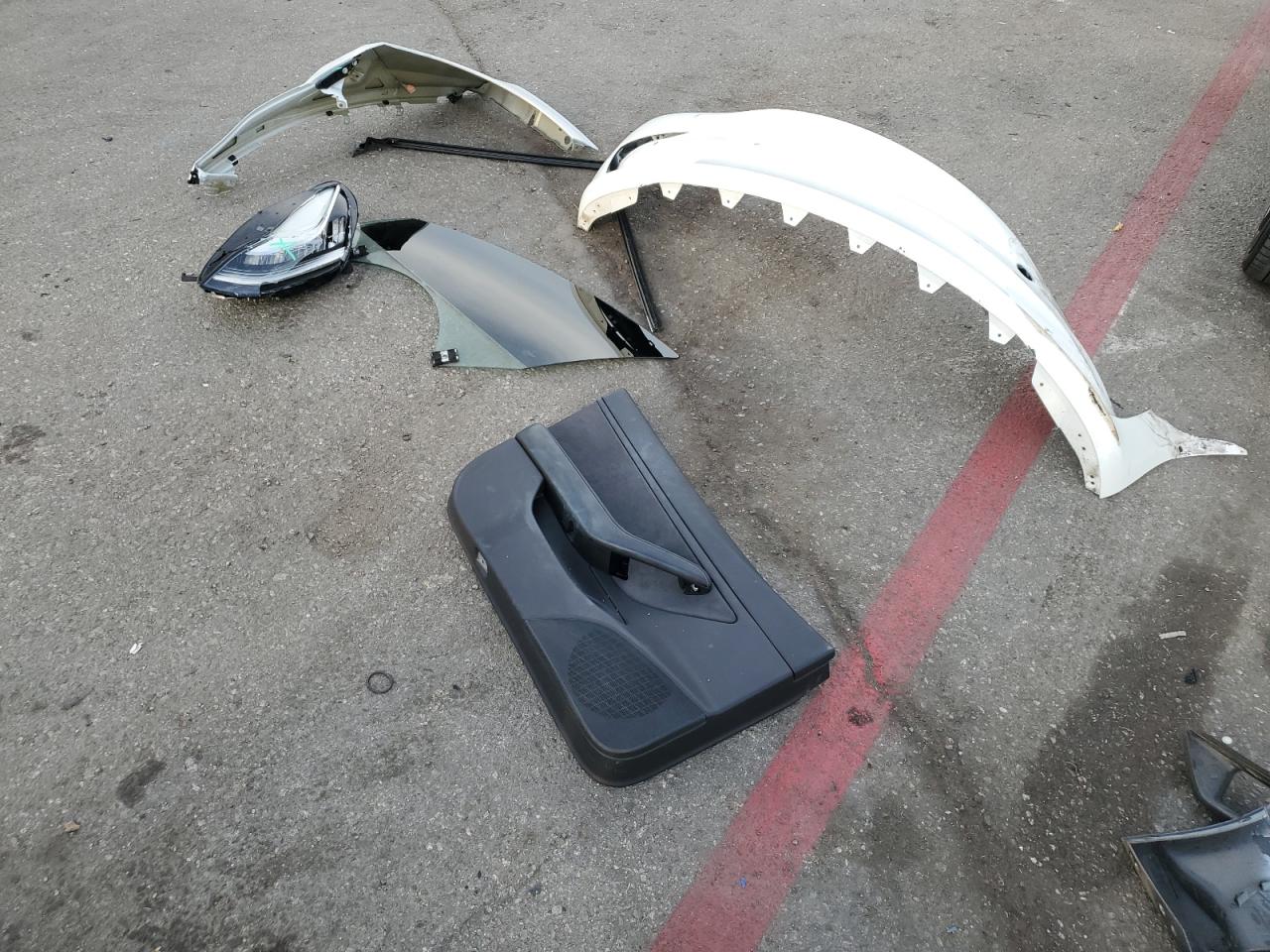 Tesla Model 3 Image 12