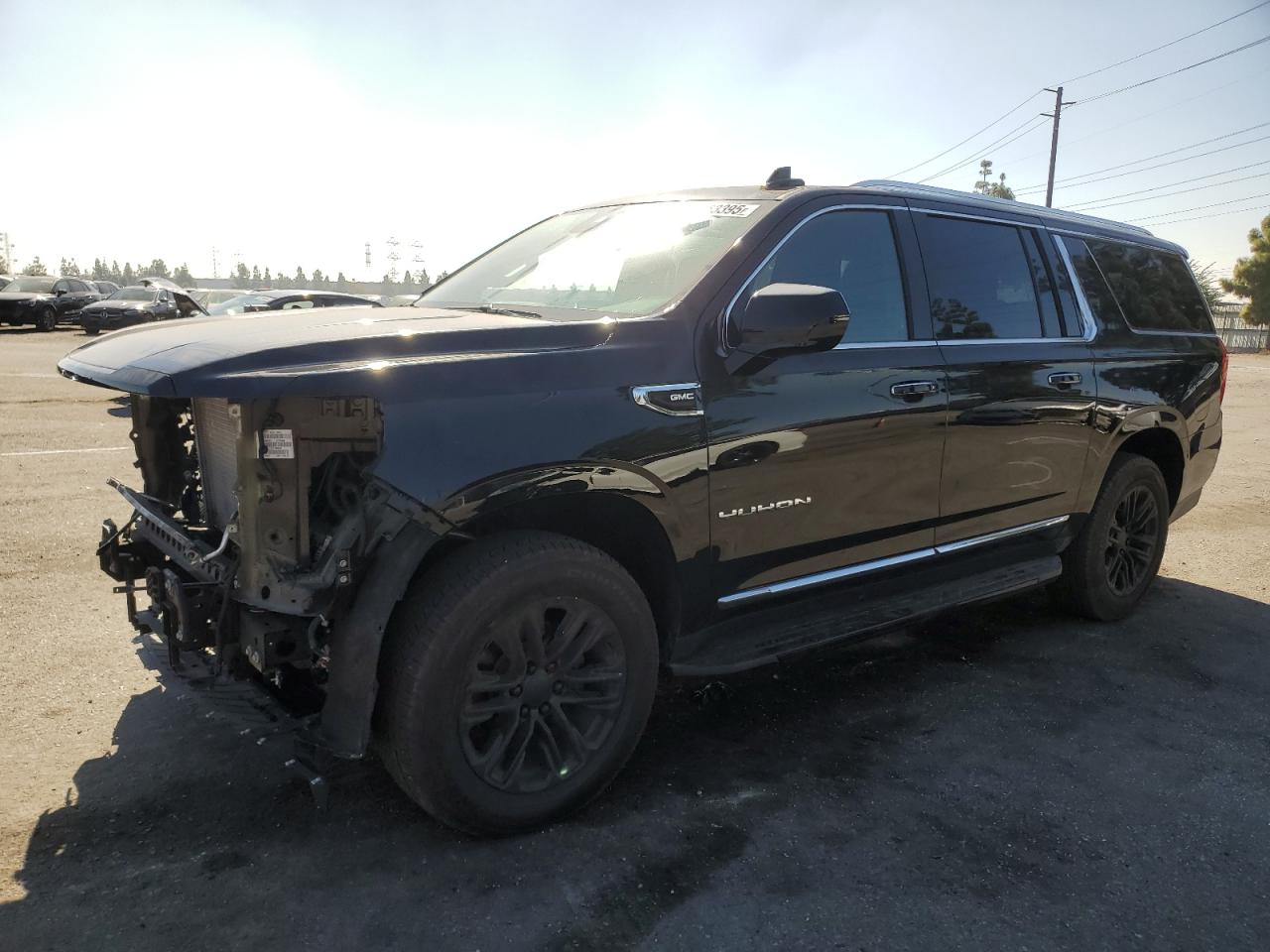 GMC Yukon C1500 Slt Image 1