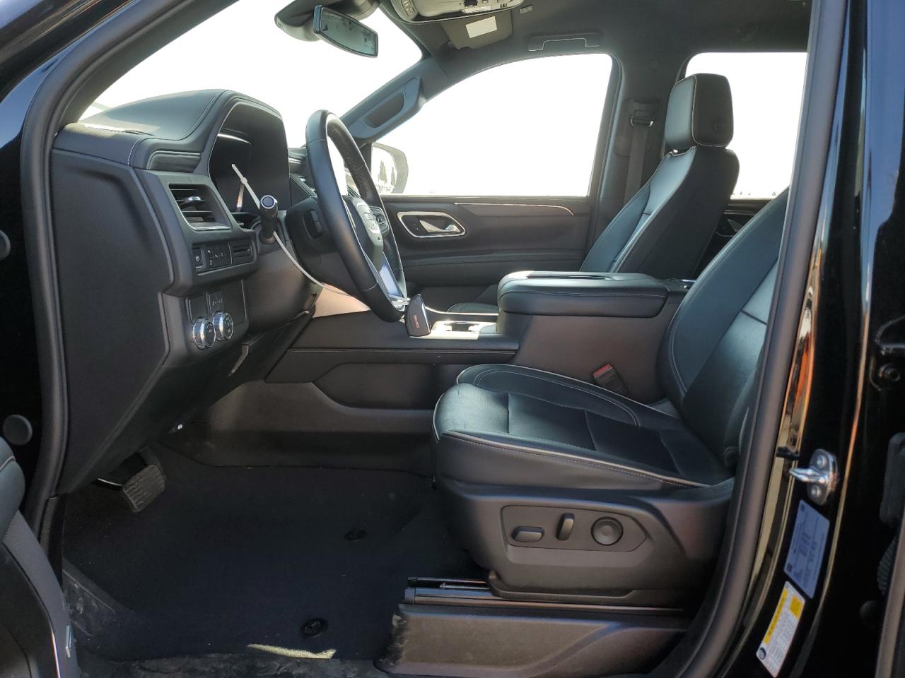 GMC Yukon C1500 Slt Image 7