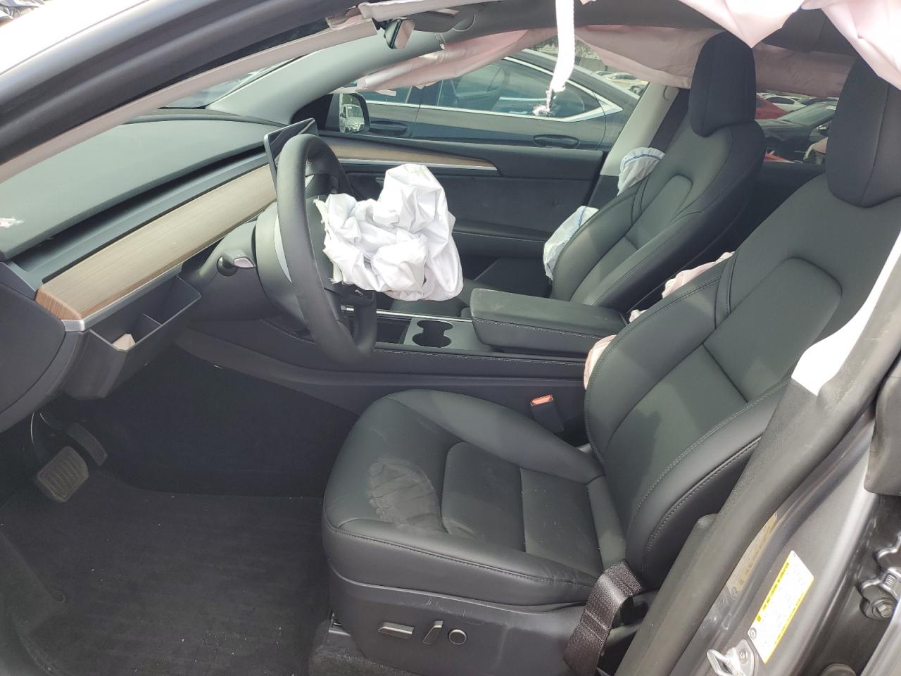 Tesla Model Y Image 6