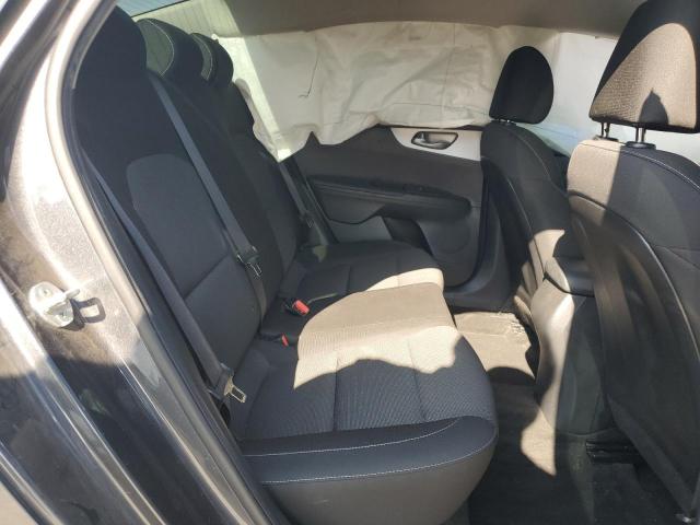 Kia Forte Fe Image 8