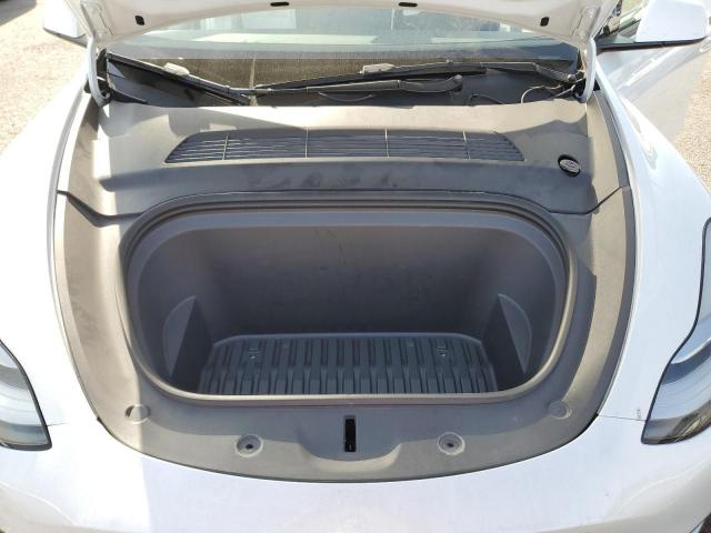 Tesla Model Y Image 11