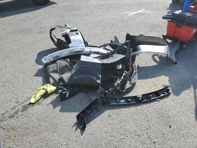 Tesla Model Y Image 12