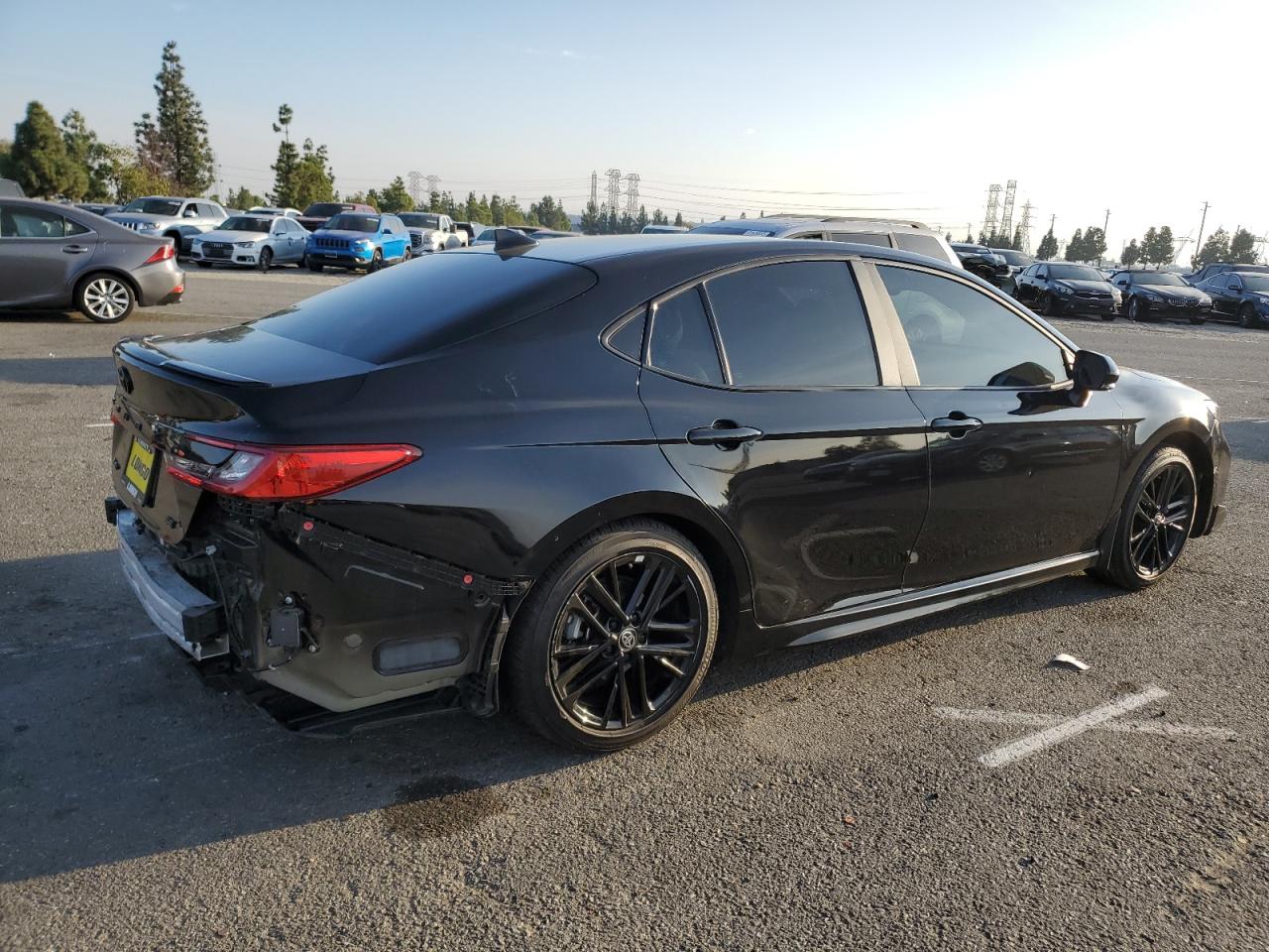 Toyota Camry Xse Image 5