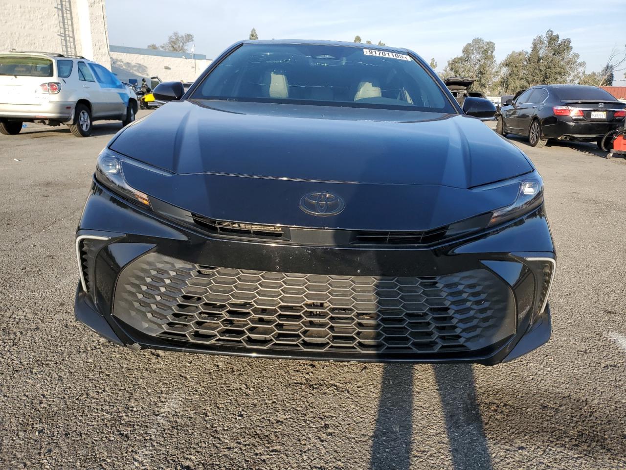 Toyota Camry Xse Image 2