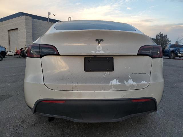Tesla Model Y Image 8