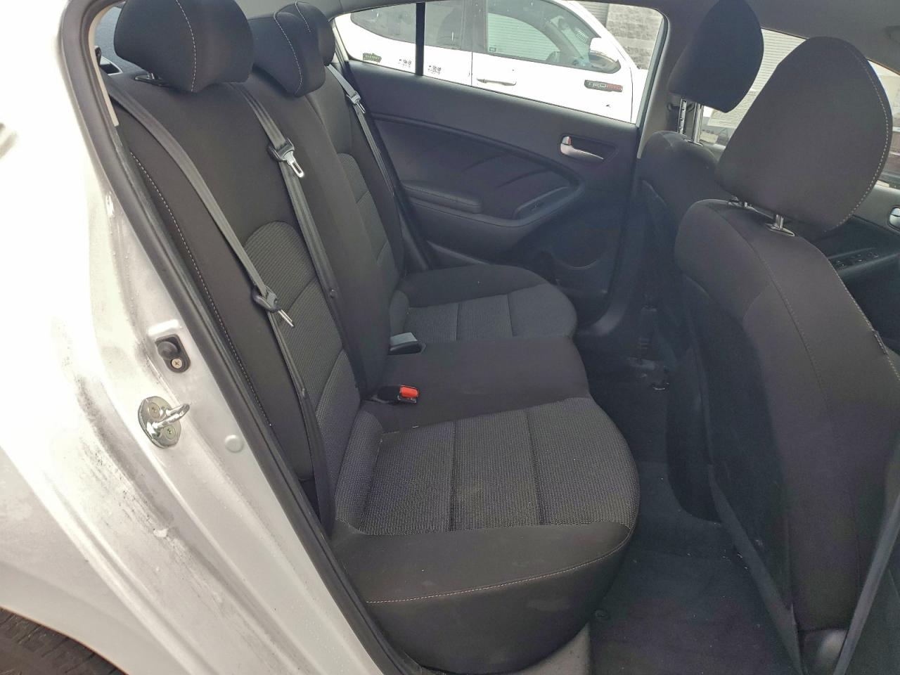 Kia Forte Lx Image 10