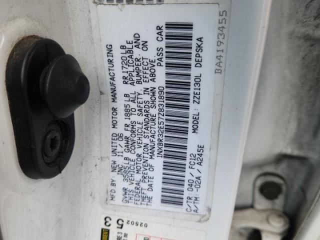 Toyota Corolla Ce Image 9