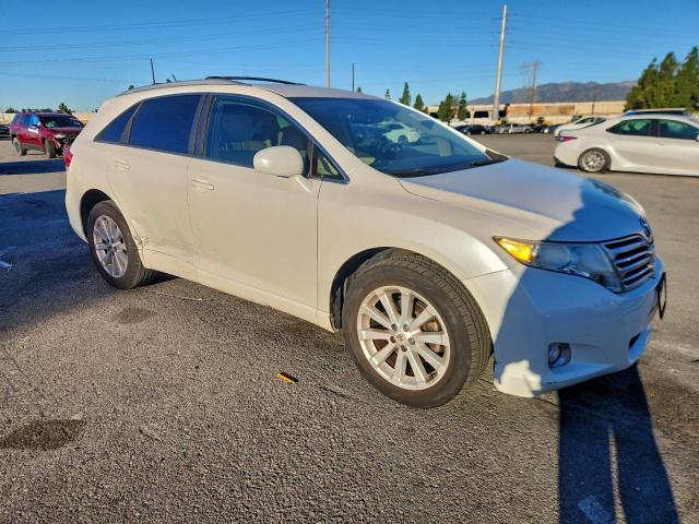 Toyota Venza Image 7