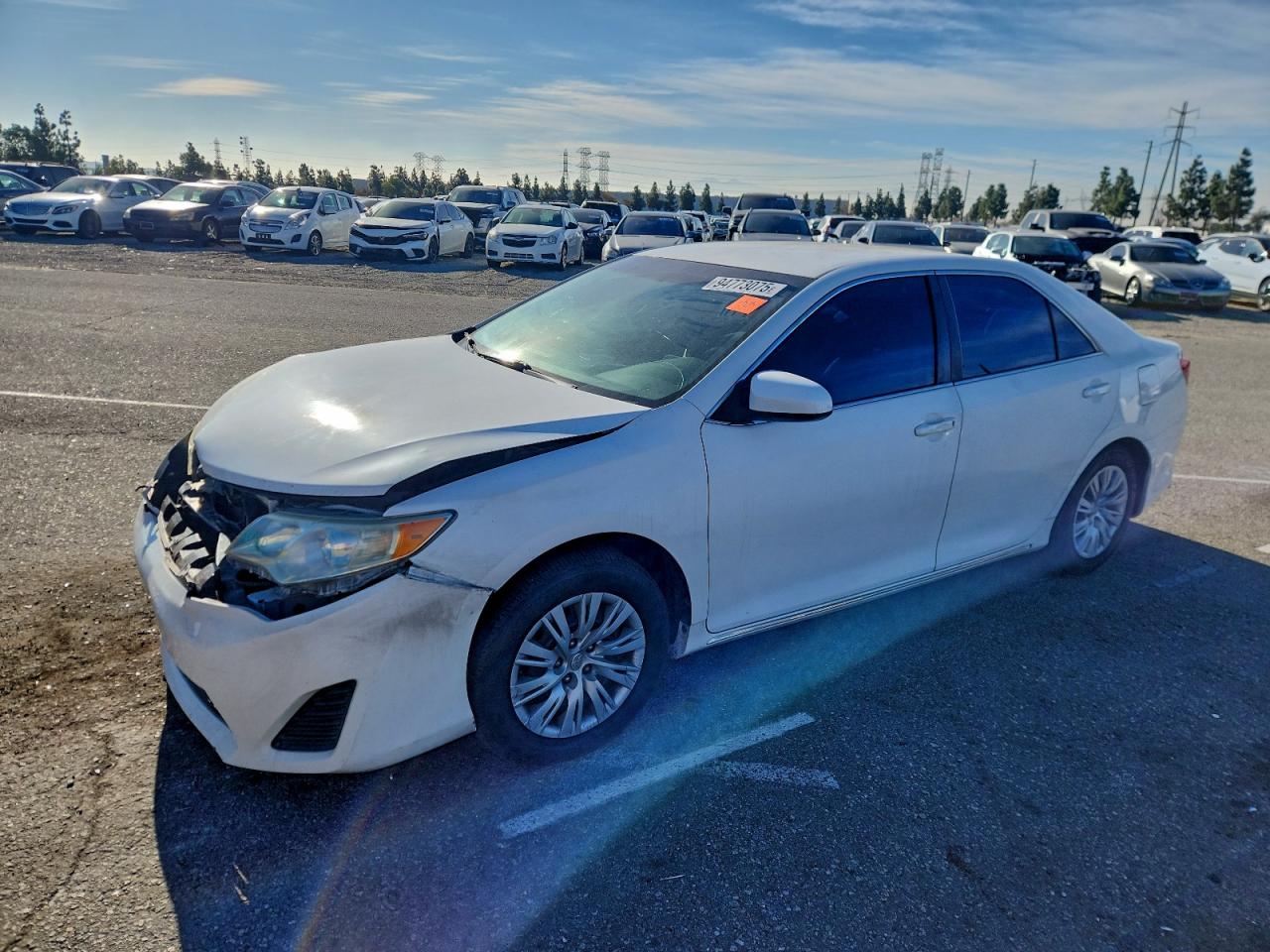 Toyota Camry Base Image 1