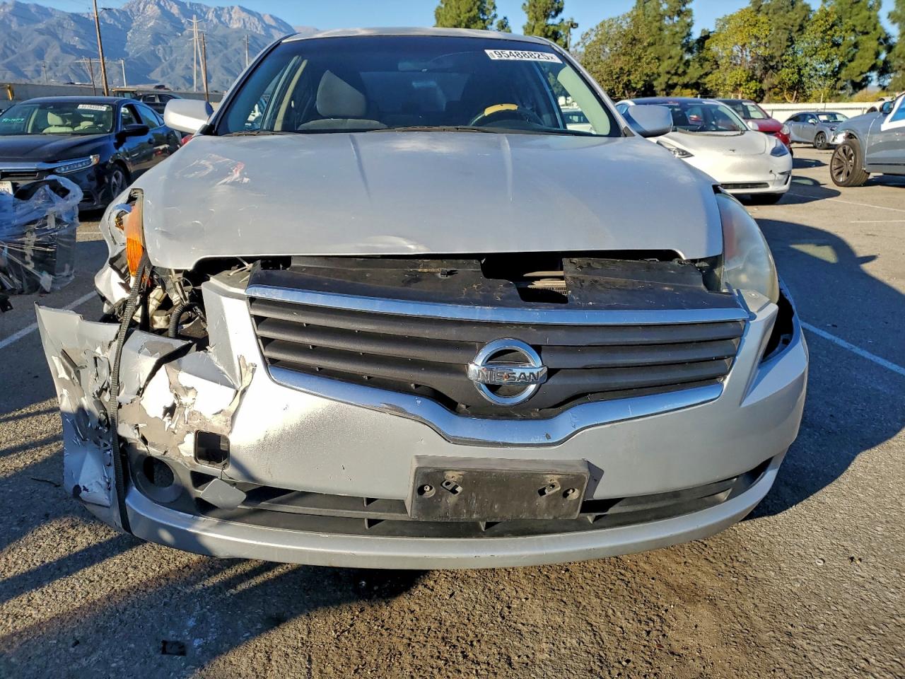 Nissan Altima 2.5 Image 10