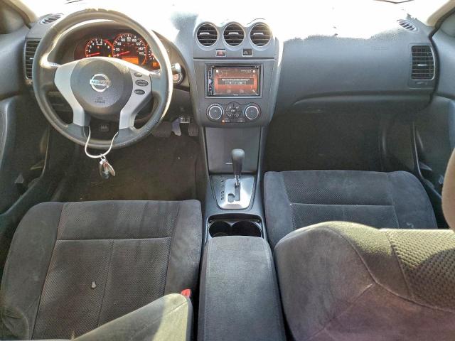 Nissan Altima 2.5 Image 3