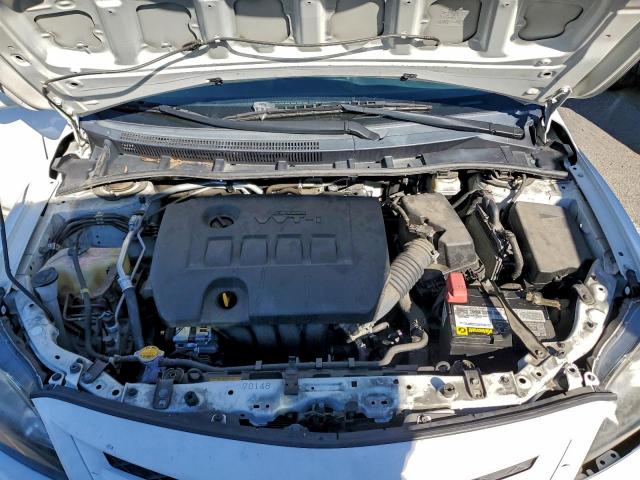 Toyota Corolla Base Image 7