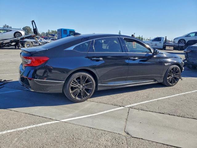 Honda Accord Touring Image 4