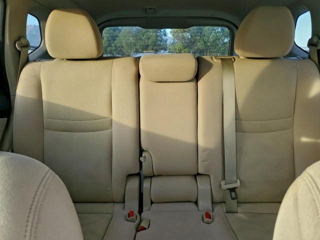 Nissan Rogue S Image 9