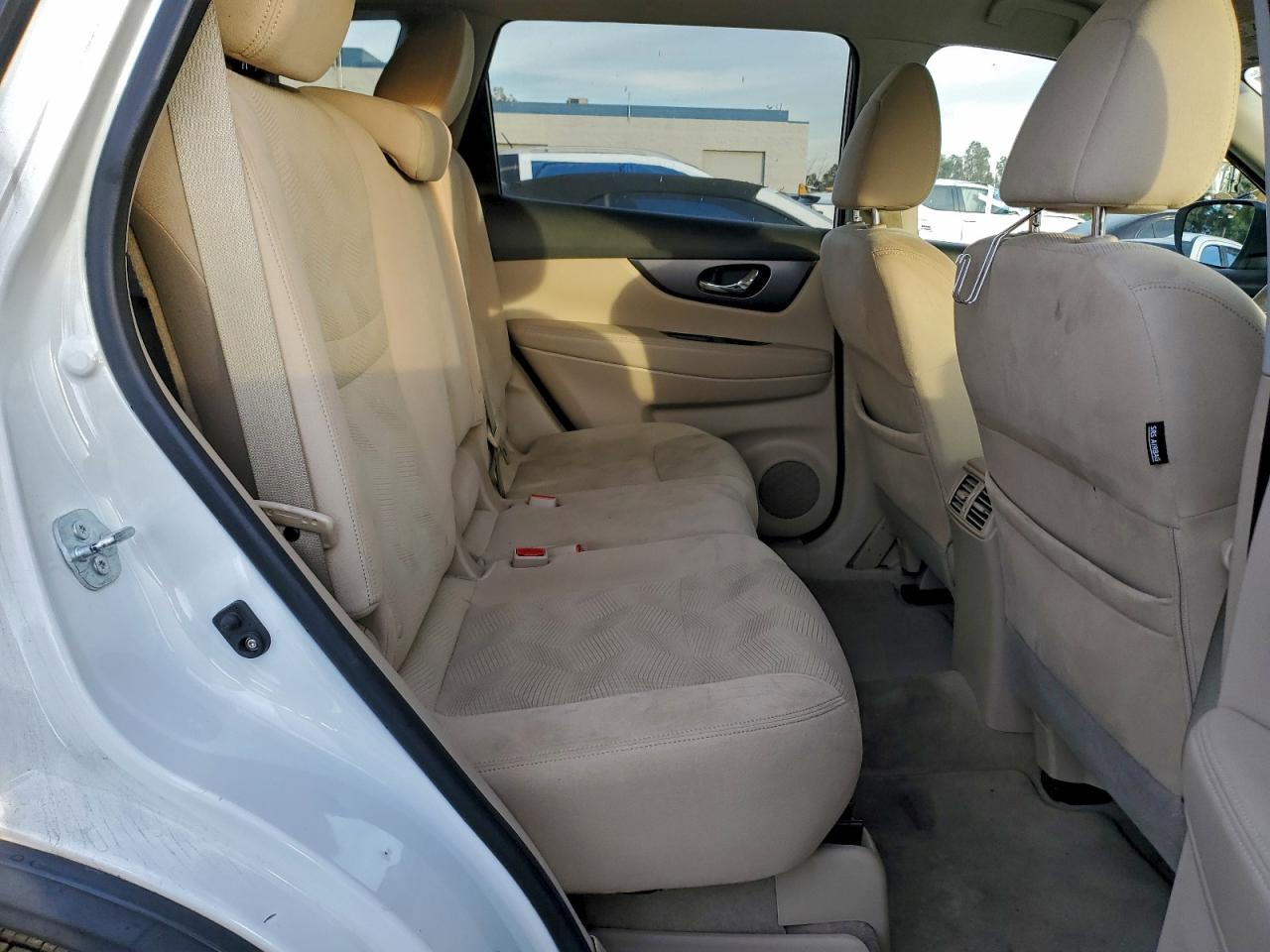 Nissan Rogue S Image 10