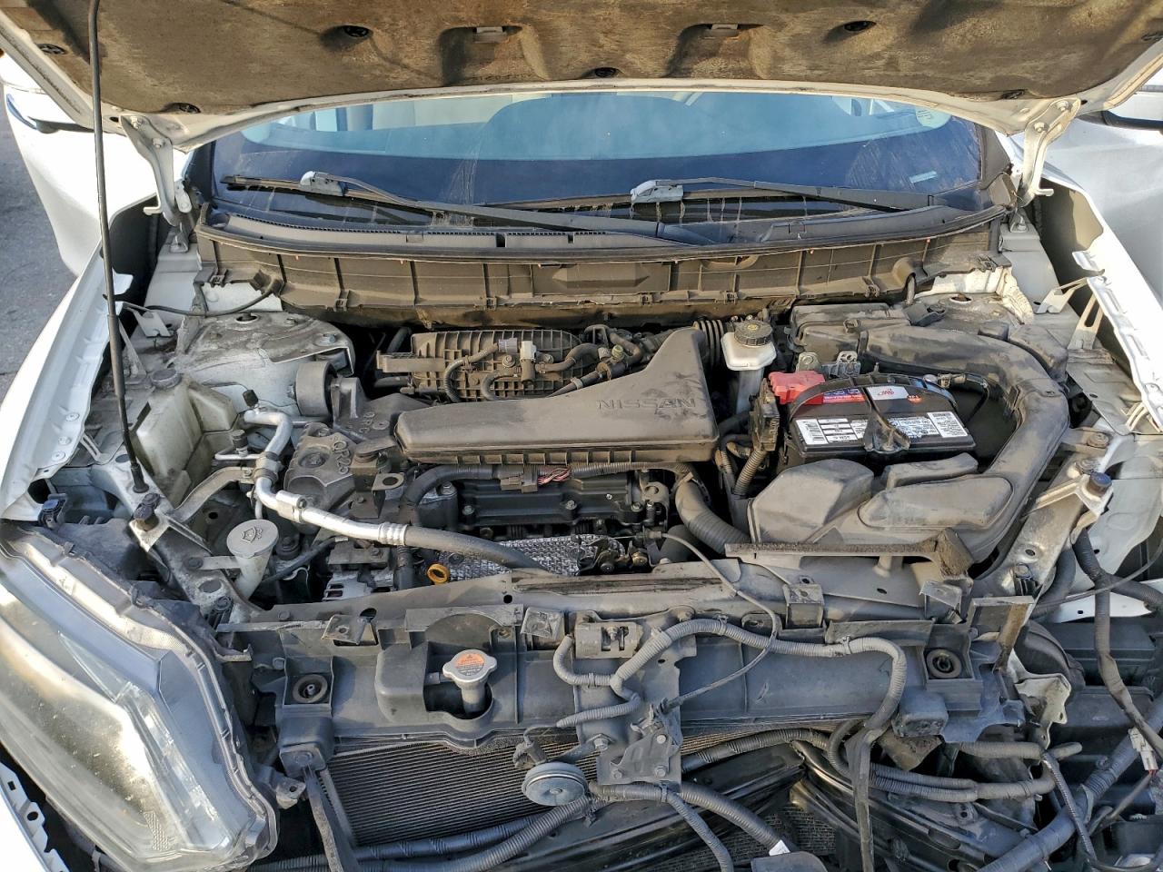 Nissan Rogue S Image 8