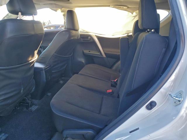 Toyota RAV4 Xle Image 10