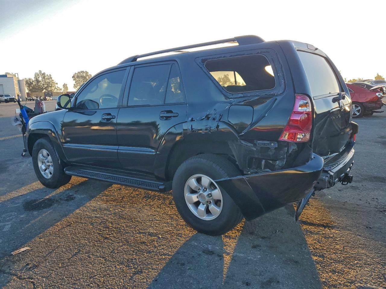 Toyota 4Runner Sr5 Image 4