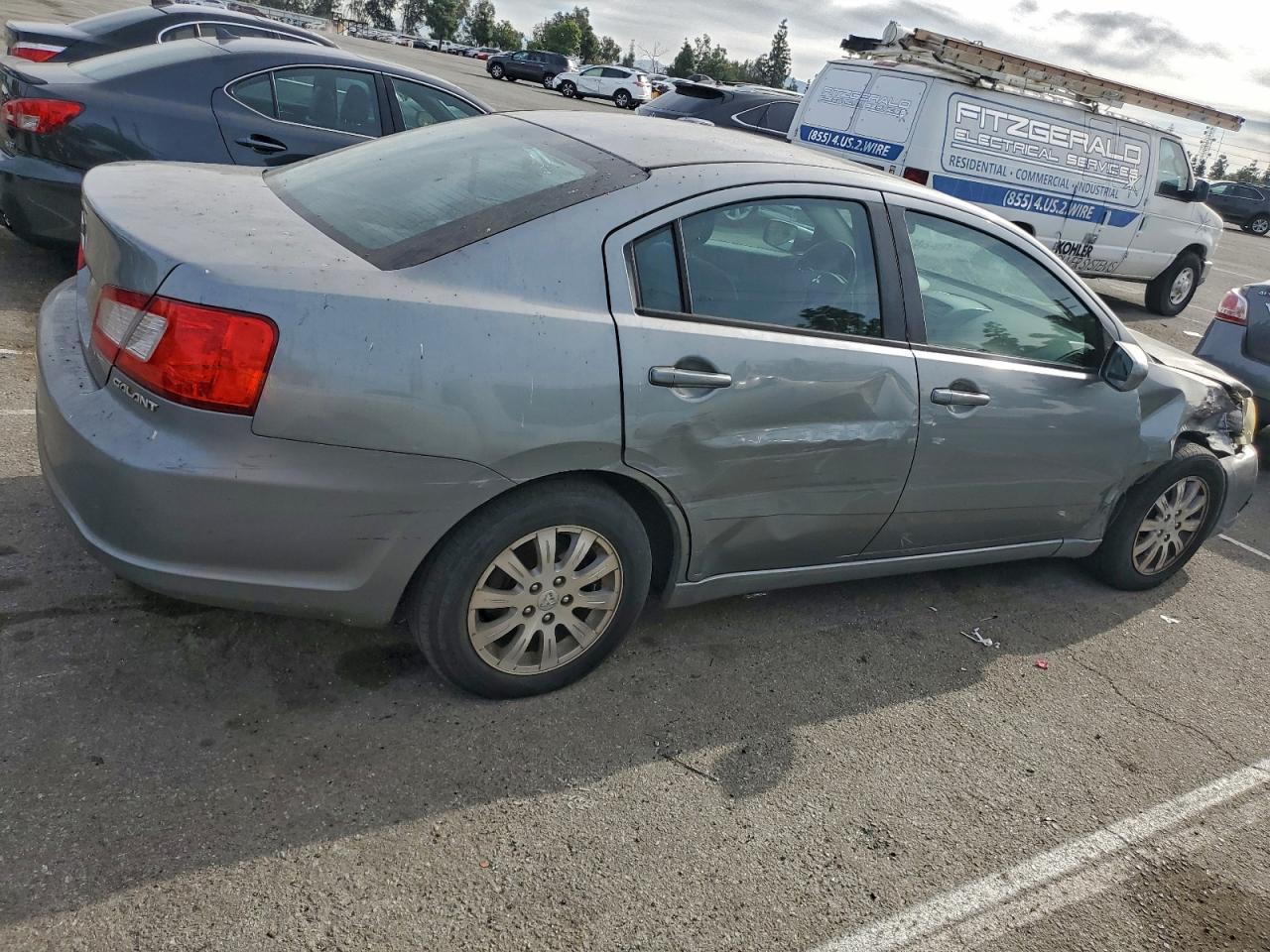 Mitsubishi Galant Es Image 12