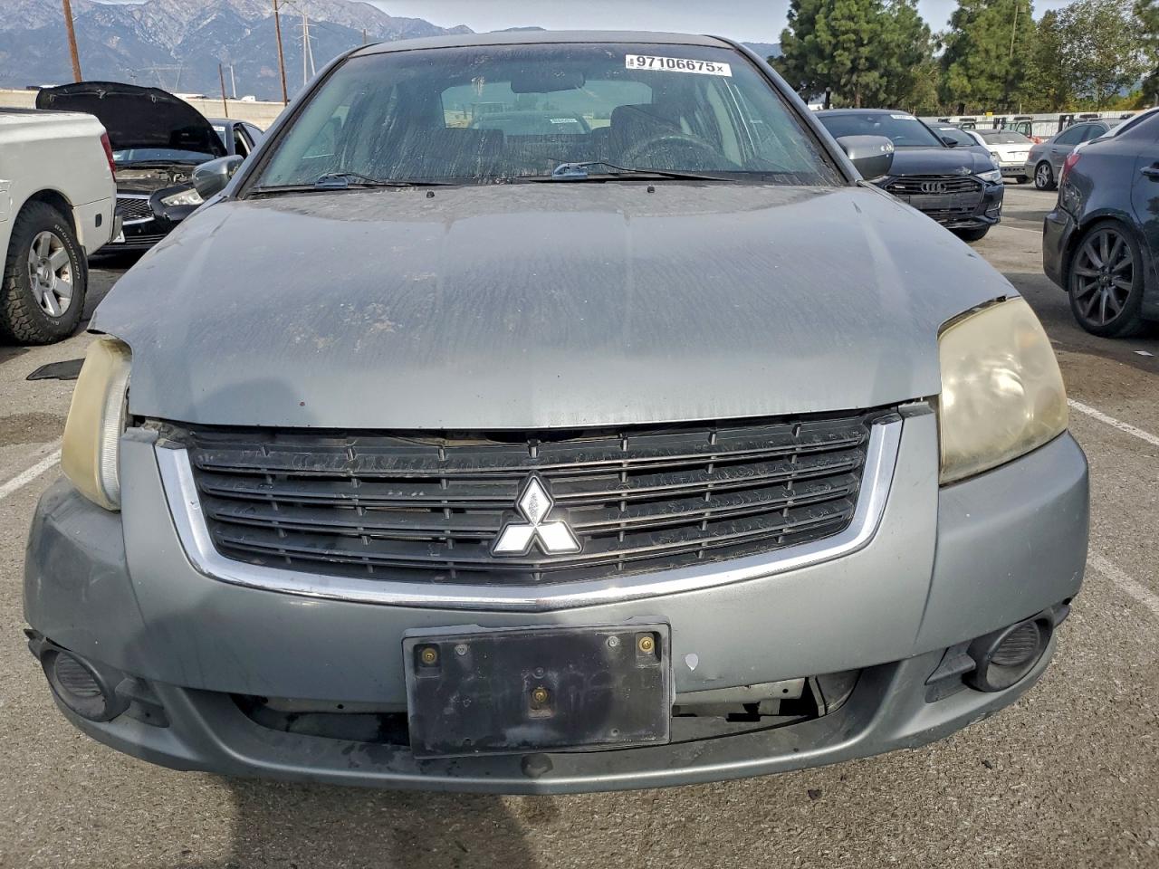 Mitsubishi Galant Es Image 5