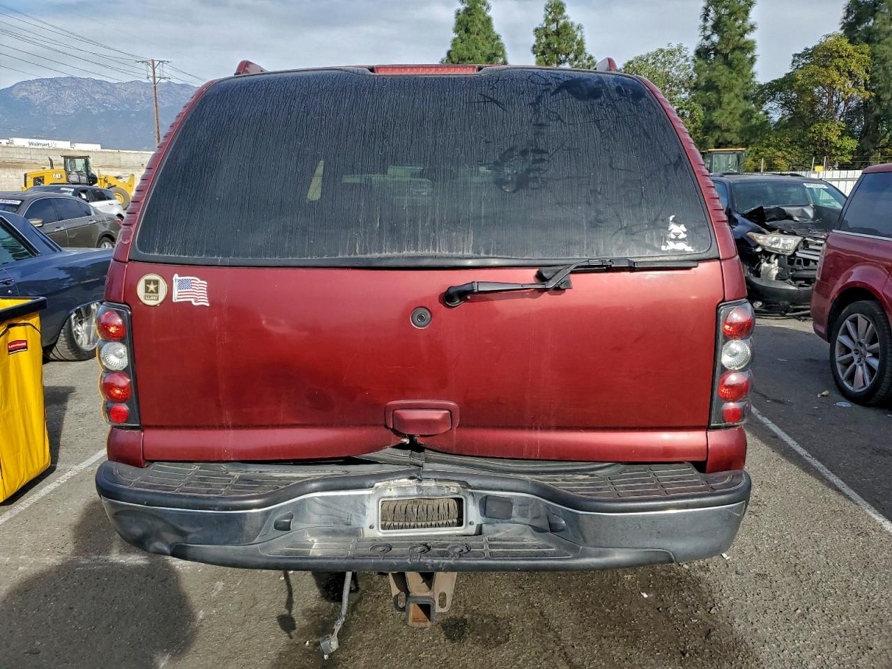 Chevrolet Tahoe C1500 Image 12