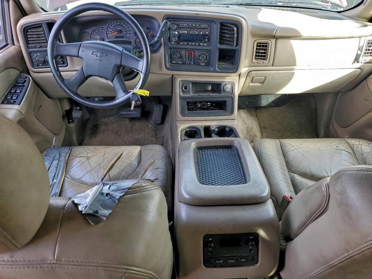 Chevrolet Tahoe C1500 Image 4