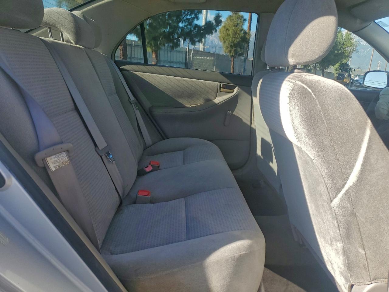 Toyota Corolla Ce Image 10