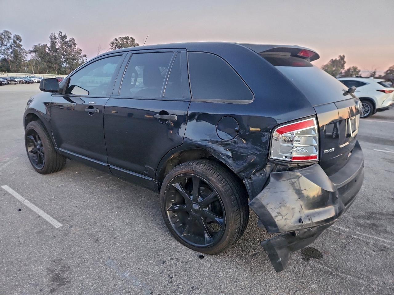 Ford Edge Se Image 6