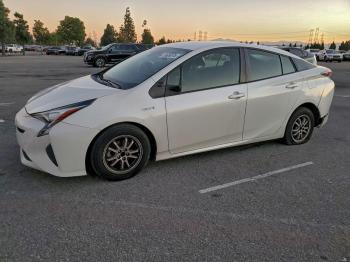  Salvage Toyota Prius