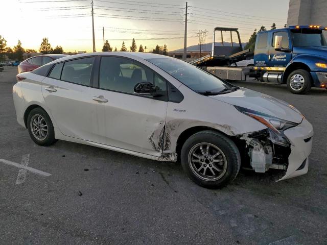 Toyota Prius Image 6