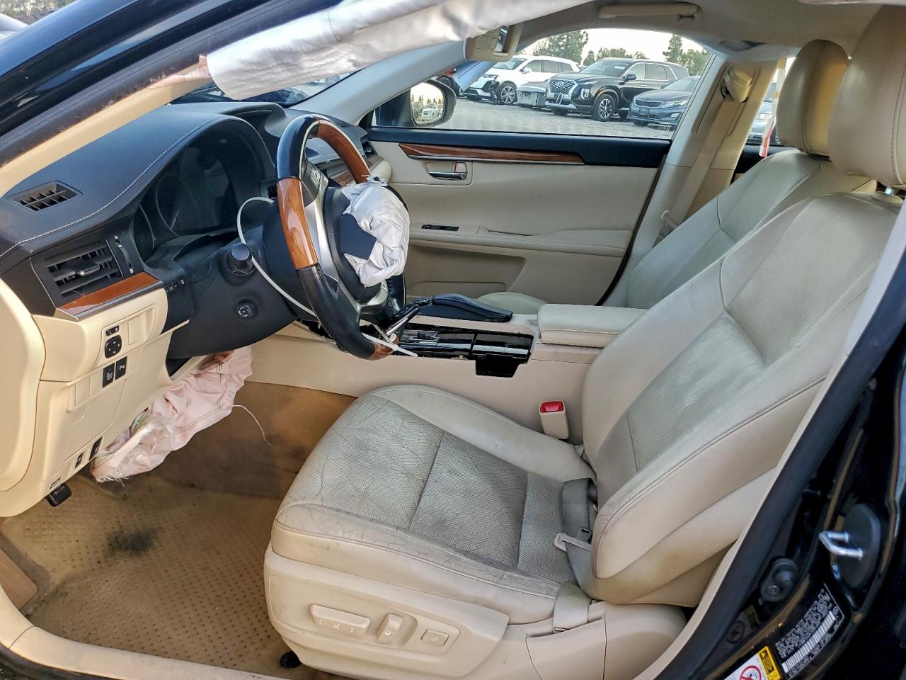 Lexus Es 300h Image 7