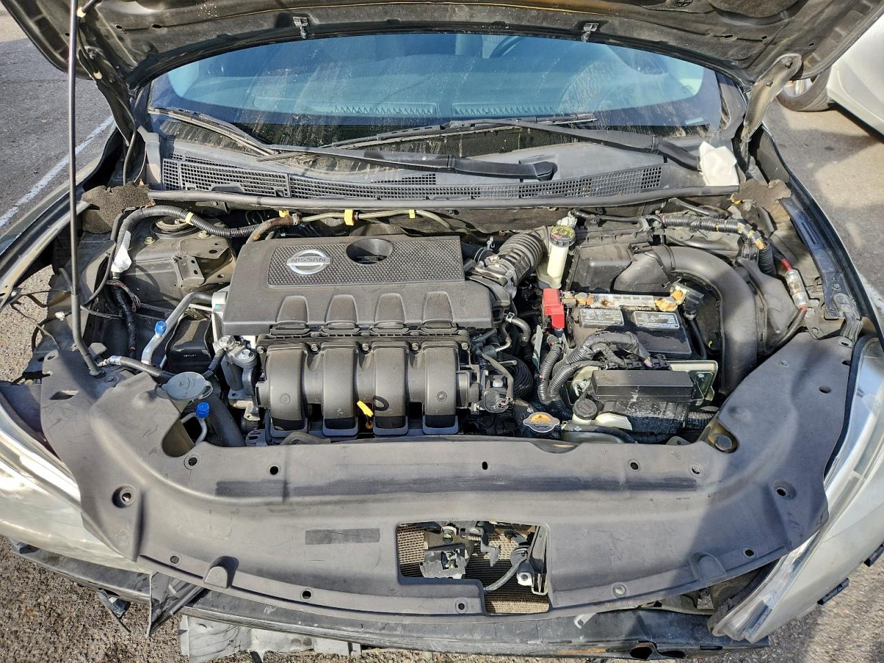 Nissan Sentra S Image 10