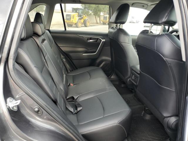 Toyota RAV4 Xle Premium Image 2