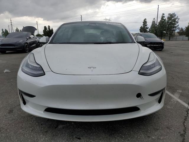 Tesla Model 3 Image 4