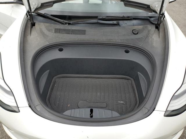 Tesla Model 3 Image 6