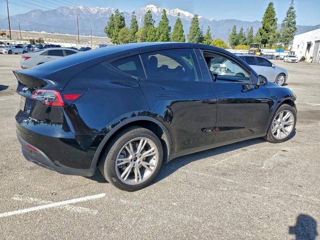 Tesla Model Y Image 10
