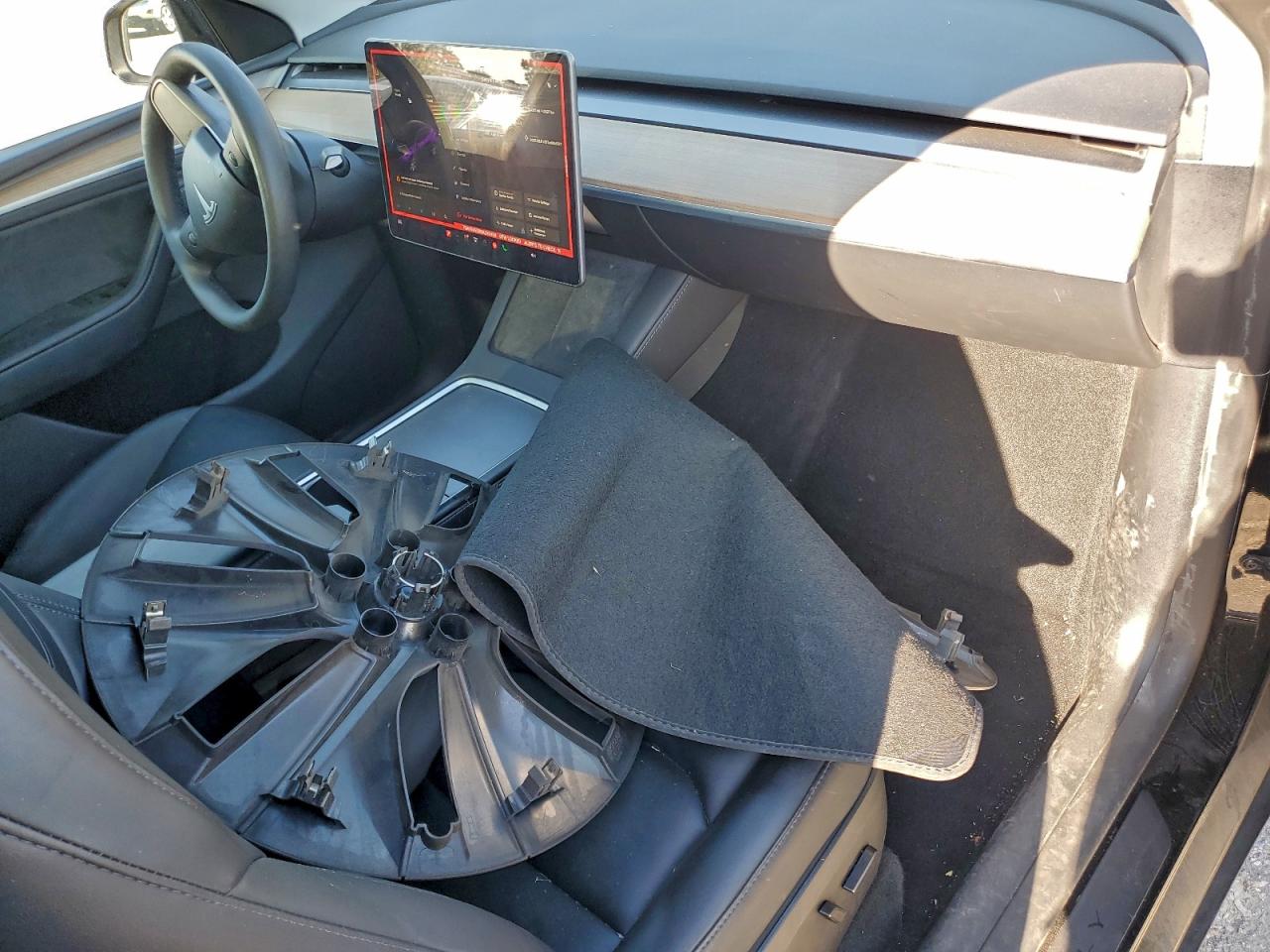 Tesla Model Y Image 4