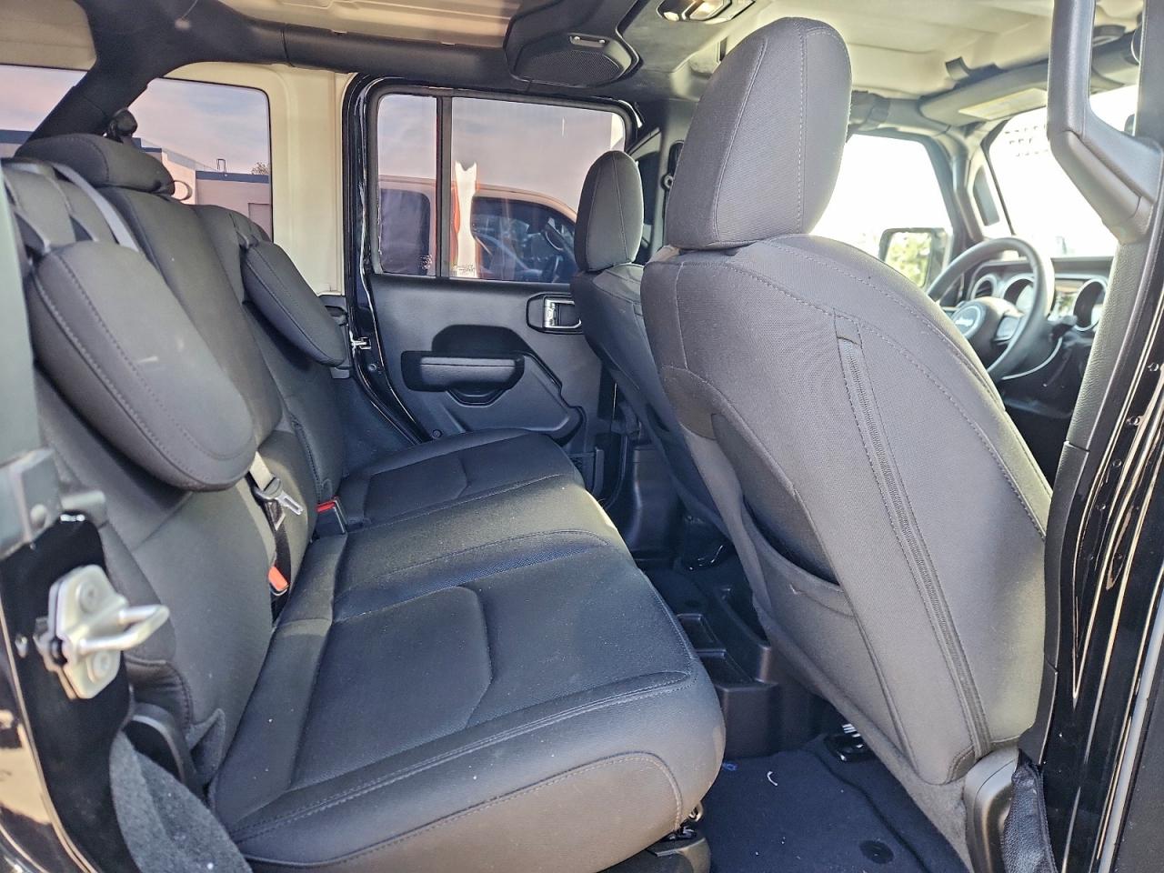 Jeep Wrangler 4xe Image 9