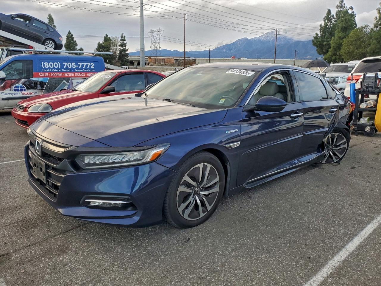 Honda Accord Touring Hybrid Image 1