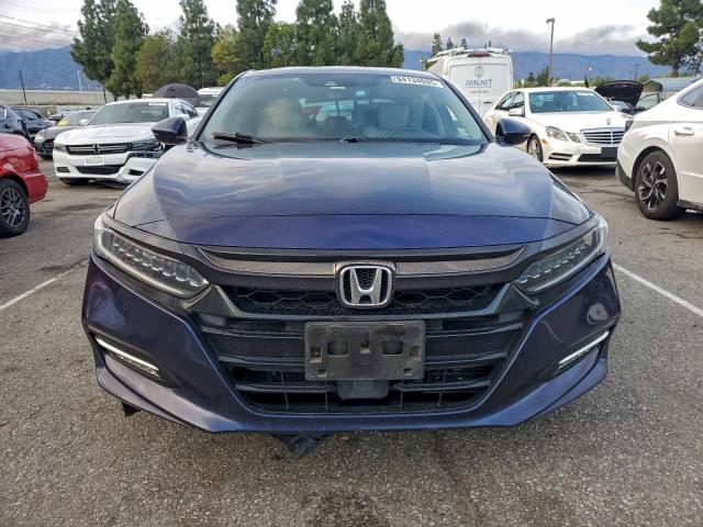 Honda Accord Touring Hybrid Image 5