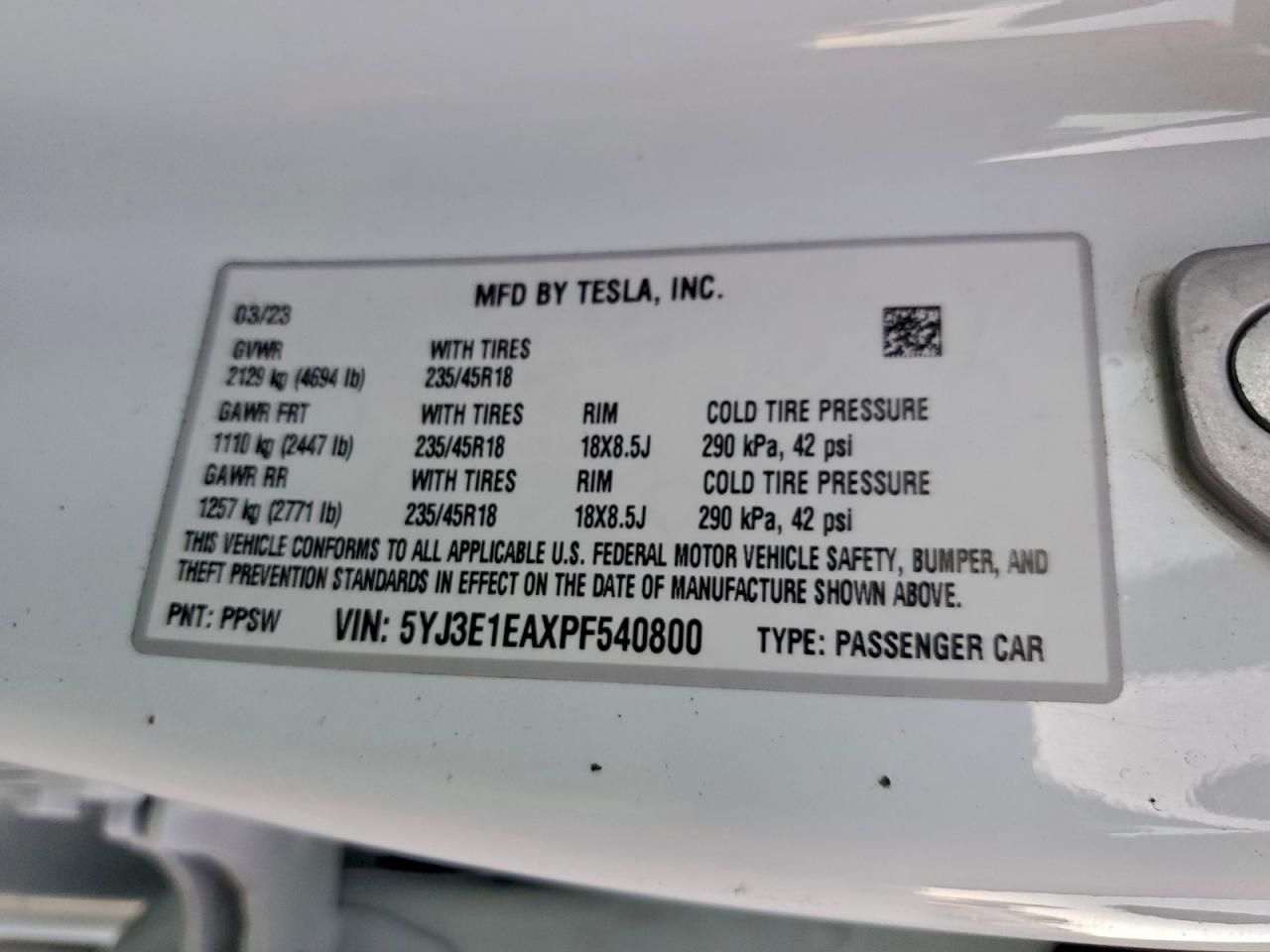 Tesla Model 3 Image 7