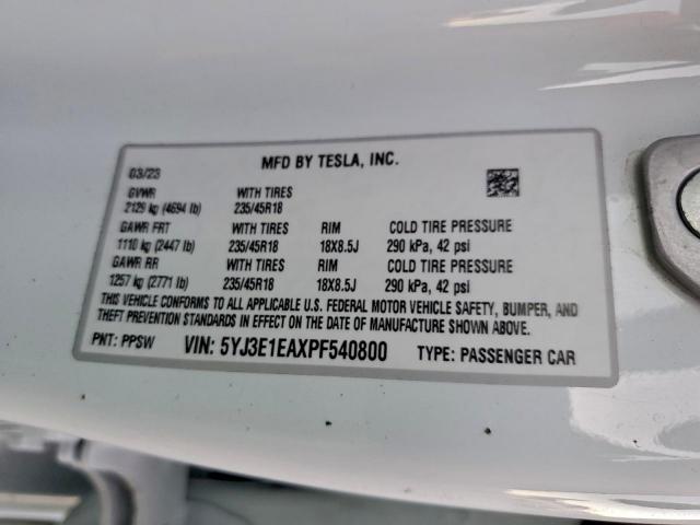 Tesla Model 3 Image 7