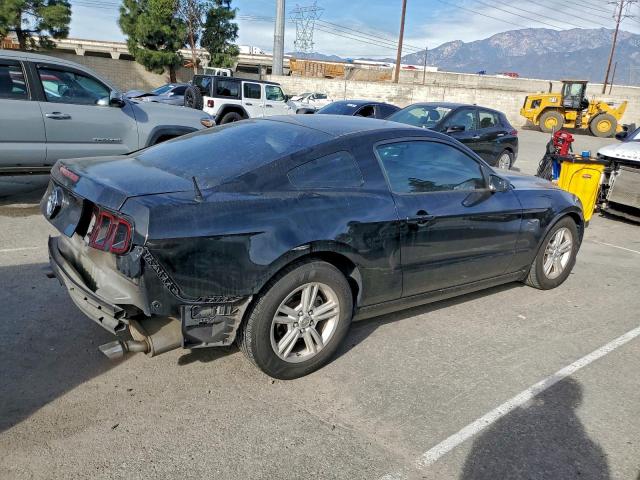 Ford Mustang Image 5