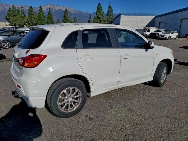 Mitsubishi Outlander Es Image 3