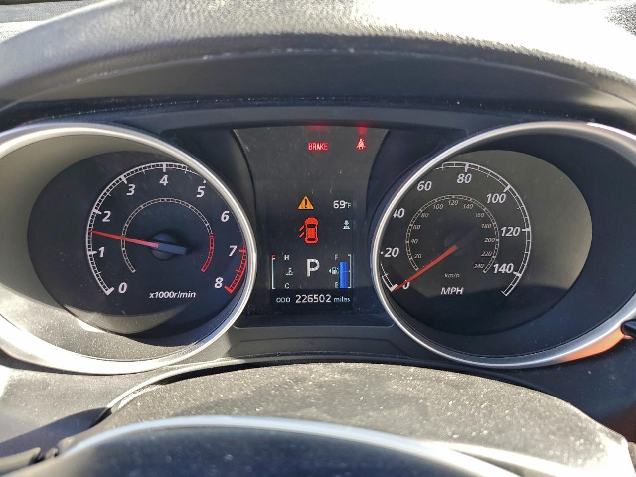 Mitsubishi Outlander Es Image 5