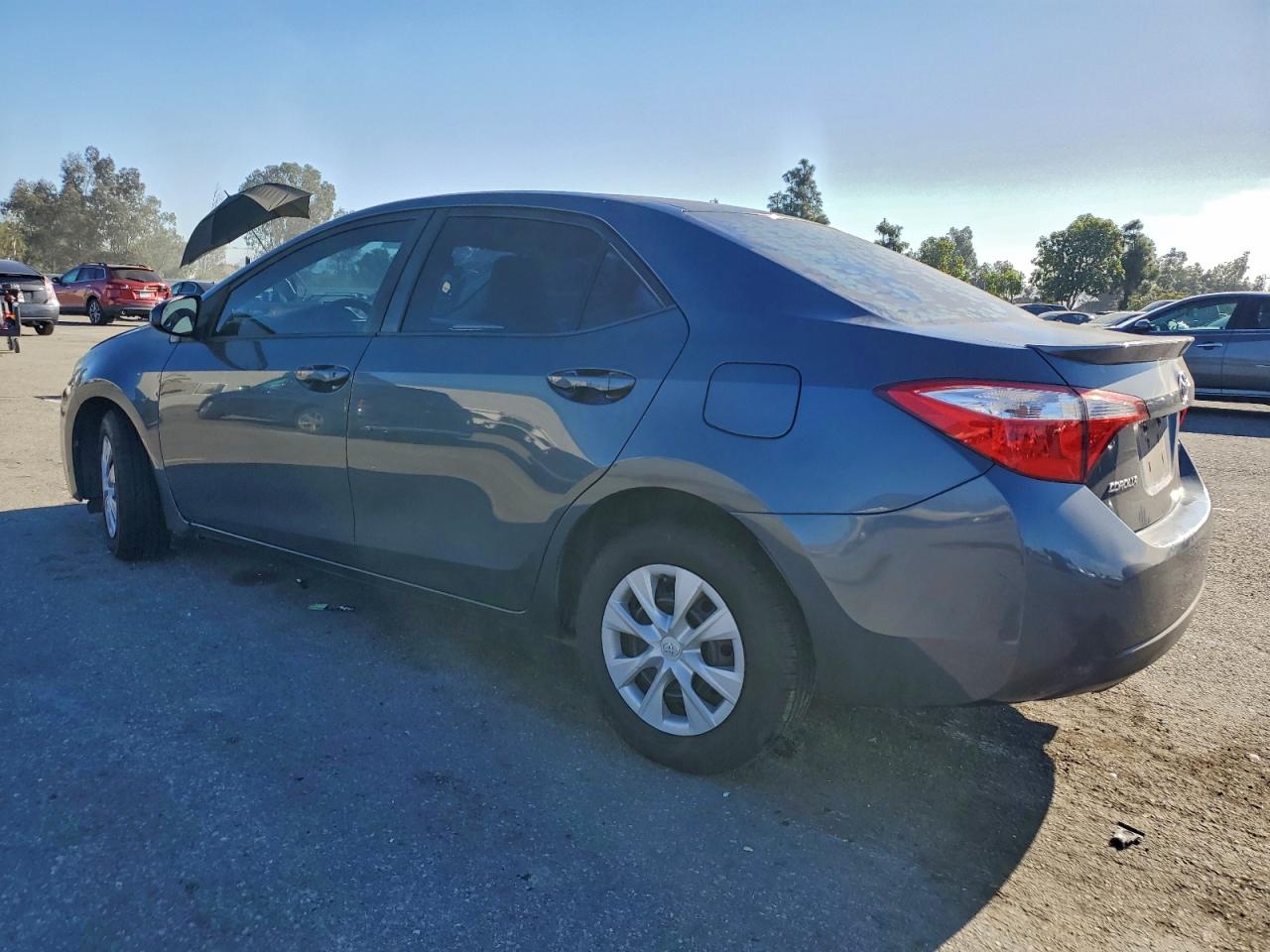 Toyota Corolla Eco Image 12